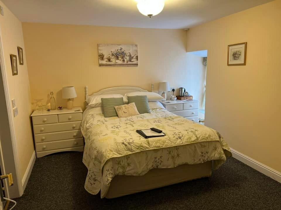 Dunscar Farm Bed & Breakfast キャッスルトン エクステリア 写真