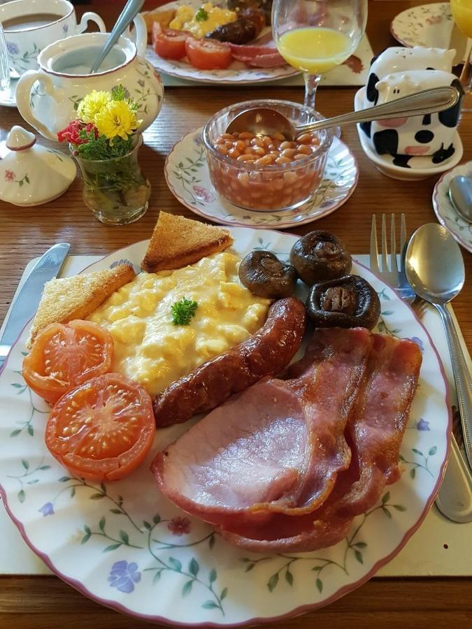 Dunscar Farm Bed & Breakfast キャッスルトン エクステリア 写真
