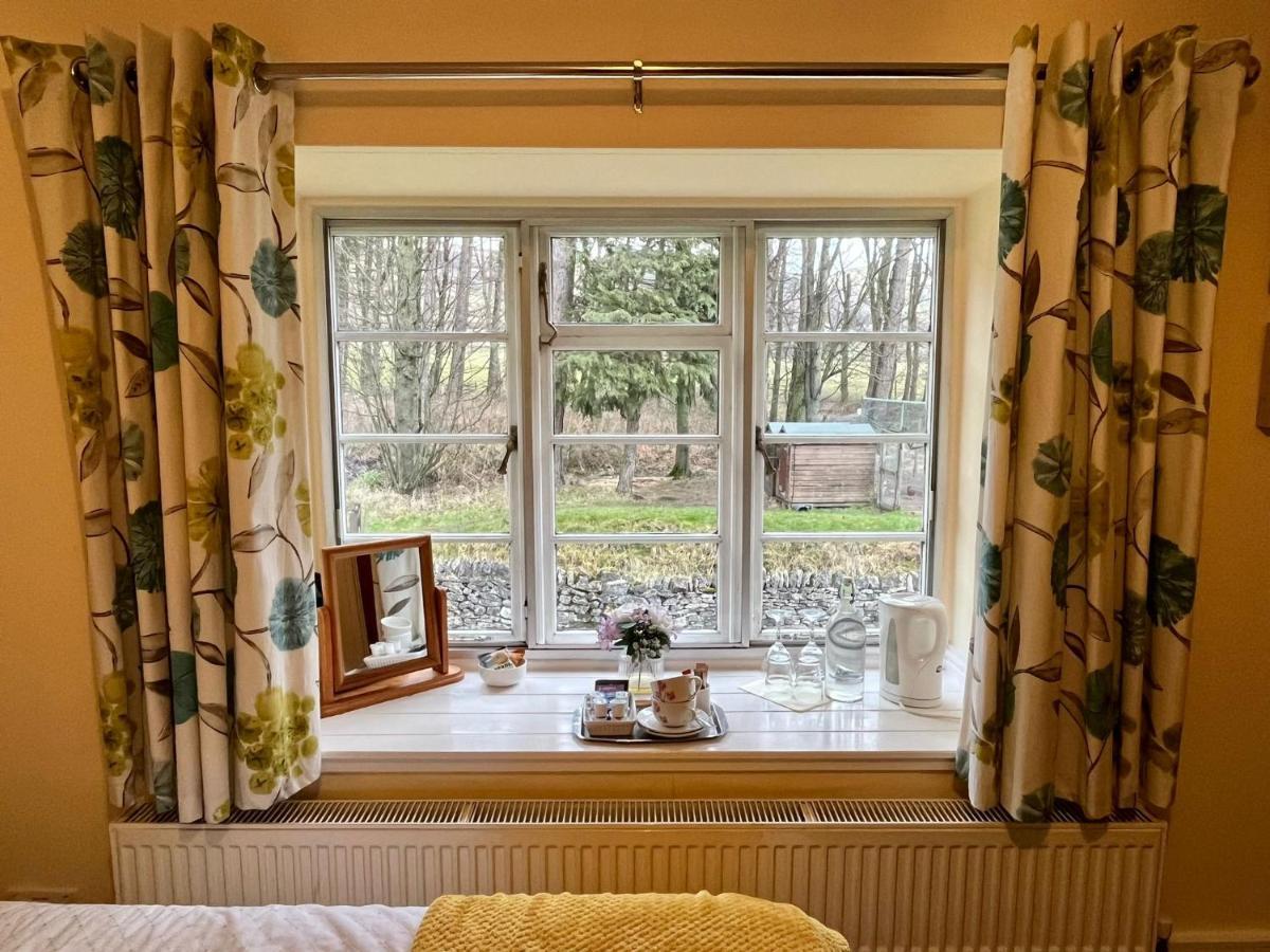 Dunscar Farm Bed & Breakfast キャッスルトン エクステリア 写真