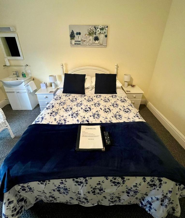 Dunscar Farm Bed & Breakfast キャッスルトン エクステリア 写真